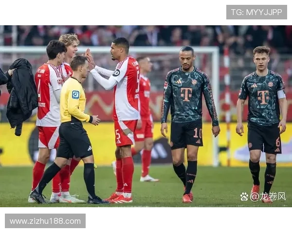 [德甲]第26轮：柏林联1-1拜仁 集锦.